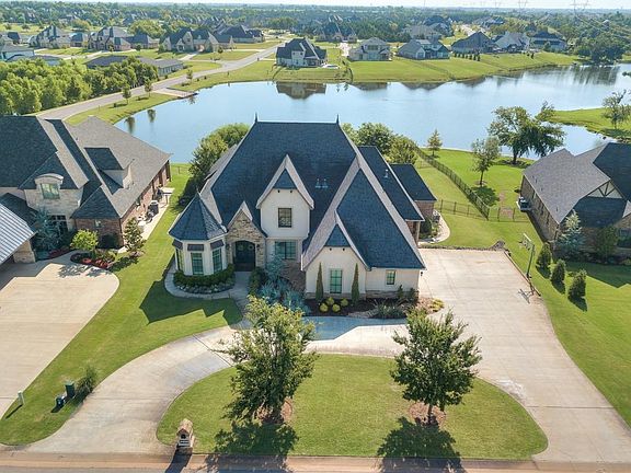 2nd image of 21520 S Sawtooth Cir
