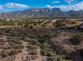 32 Apache Mesa Rd, Placitas, NM 87043