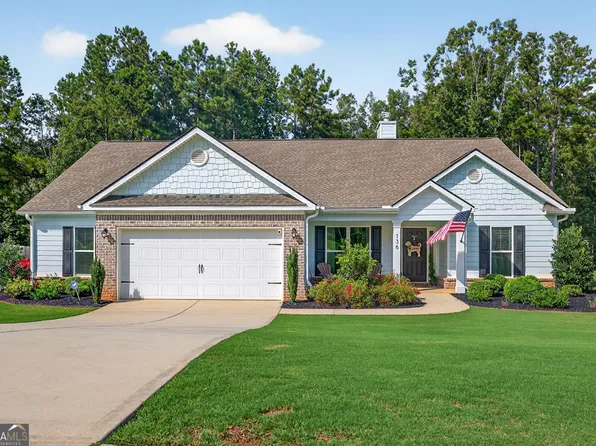 136 Evergreen Ridge Ct, Statham, GA 30666