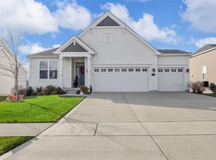 321 Old Forester Dr, Lake Saint Louis, MO 63367