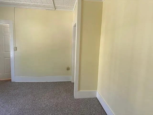 31 Franklin St #A — Photo 8