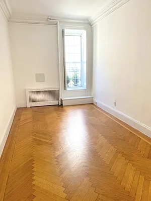 Rented by Compass | media 11