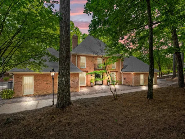 5461 Woodford Dr, Birmingham, AL 35242