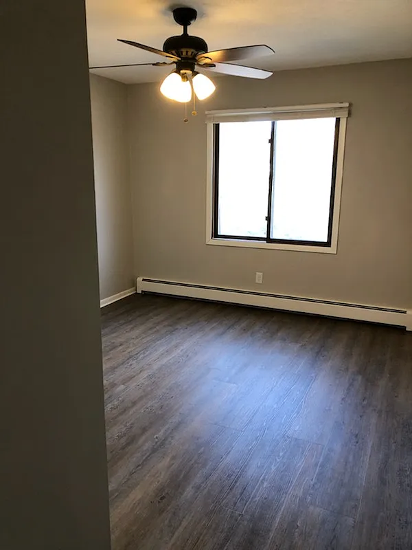 2 bed, 1100 sqft, $1,675 — Photo 4