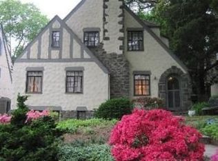 137 N Chatsworth Ave, Larchmont, NY 10538