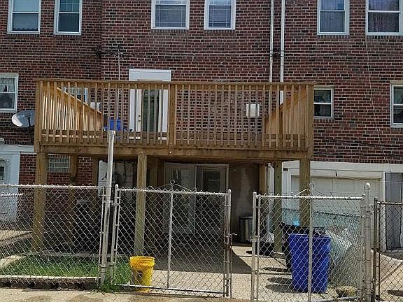 4th image of 4610 Tolbut St