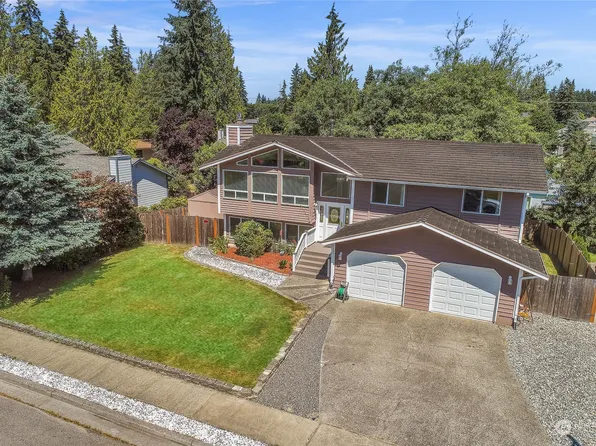 5505 170th Place SW, Lynnwood, WA 98037