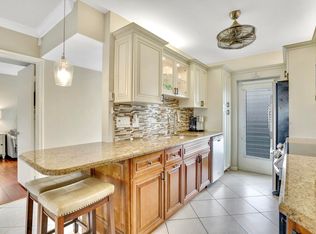 921 Spanish Cir E #332, Delray Beach, FL 33483