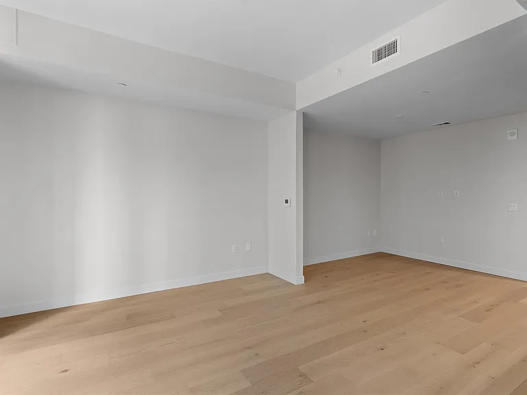 44 East Ave #2306 — Photo 7