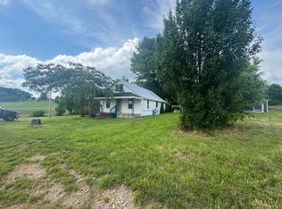 10380 Burkesville Rd, Summer Shade, KY 42166