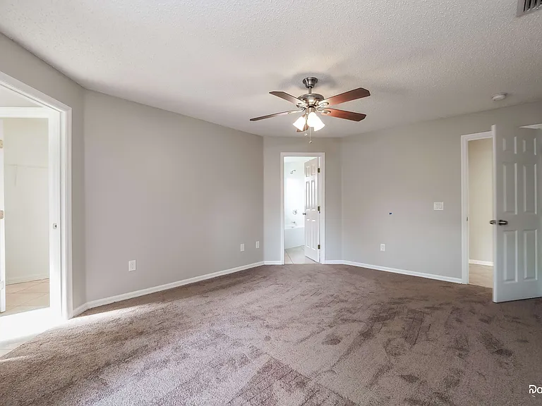 3668 SW Ballweg St — Photo 8