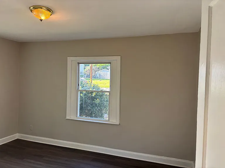 2565 Brentwood Pl — Photo 19