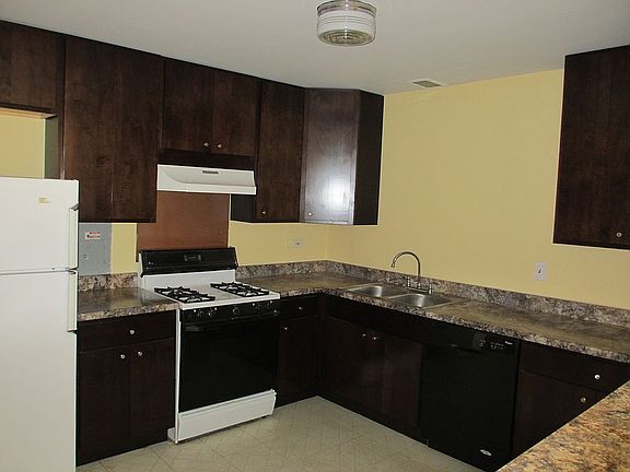4th image of 100 N Dryden Pl APT 2B