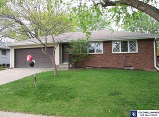 5000 Bellhaven Dr, Lincoln, NE 68516