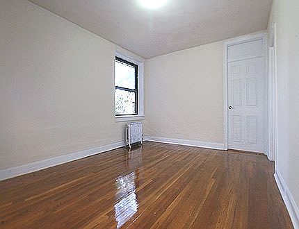 3rd image of 3964 46th St