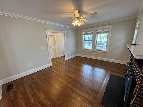 Living Room with gas fireplace