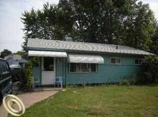 23536 Lauren Ave, Warren, MI 48089