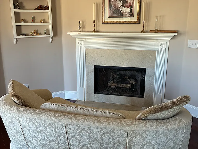 Knoll Point — Photo 10