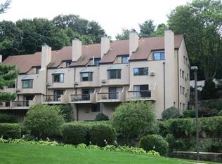 203 River Run, Greenwich, CT 06831