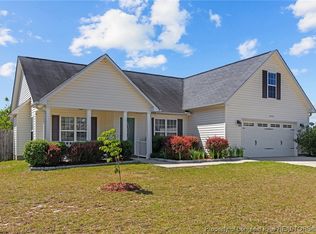 2145 Sir Michael Dr, Hope Mills, NC 28348