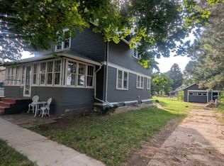 808 S Vermont Ave, Platte, SD 57369