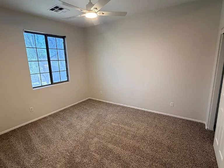 43531 W Oster Dr — Photo 10