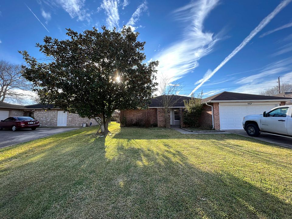 1st image of 3806 Embarcadero Dr