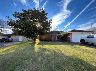 3806 Embarcadero Dr, Houston, TX 77082