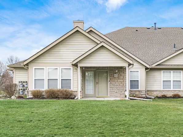 8075 Farm Crossing Cir, Powell, OH 43065