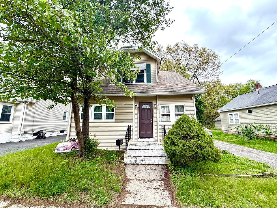 1st image of 107 Dorset St