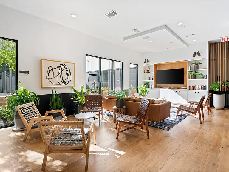 Cozy Clubhouse Seating Area