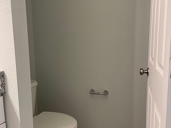2nd image of 4033 Owen Ave