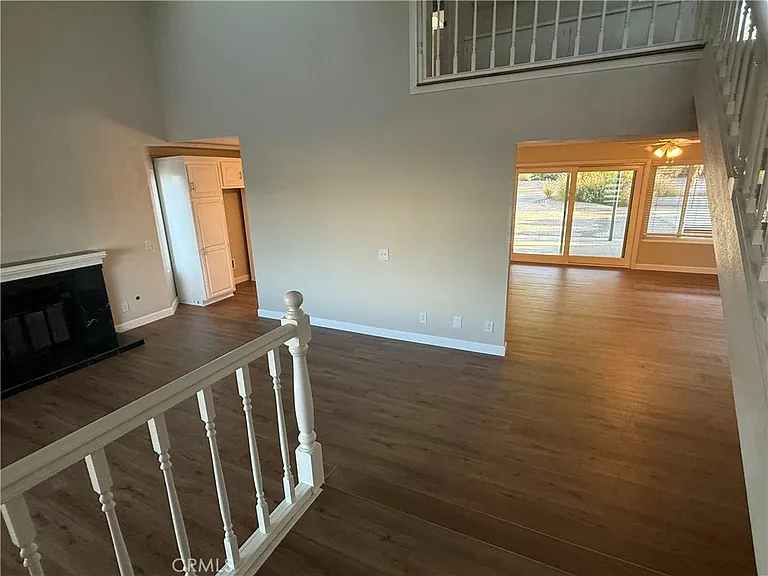 22166 Woodcreek Ln — Photo 6