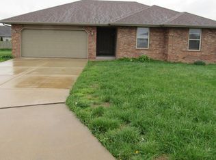 5568 W David St, Springfield, MO 65802