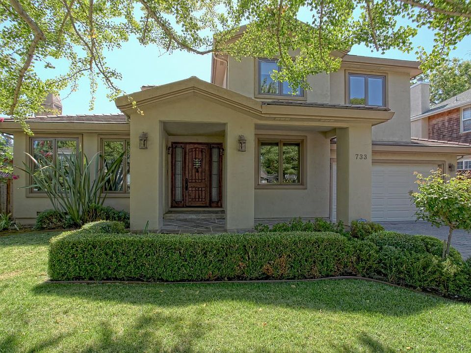 1st image of 733 Florales Dr