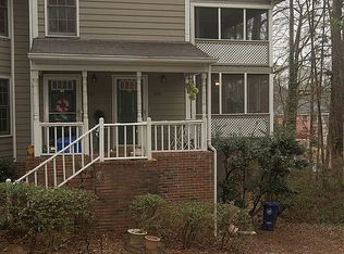 1413 Oakridge Cir, Decatur, GA 30033