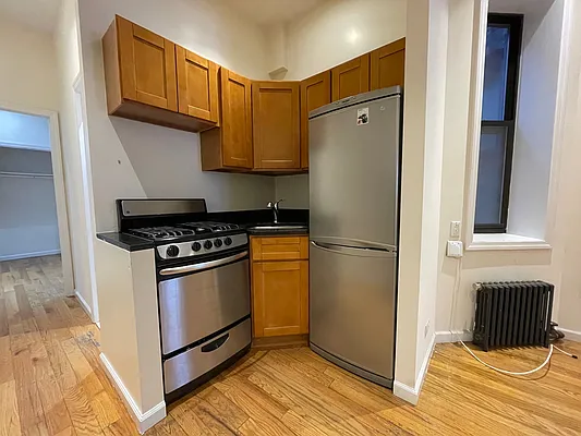 Rented by HOLTON REAL ESTATE INC. | media 10