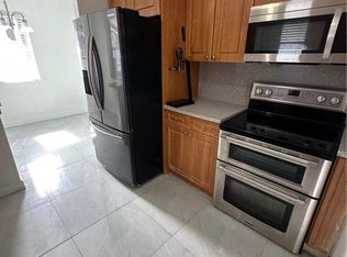 14901 Memorial Hwy, Miami, FL 33168