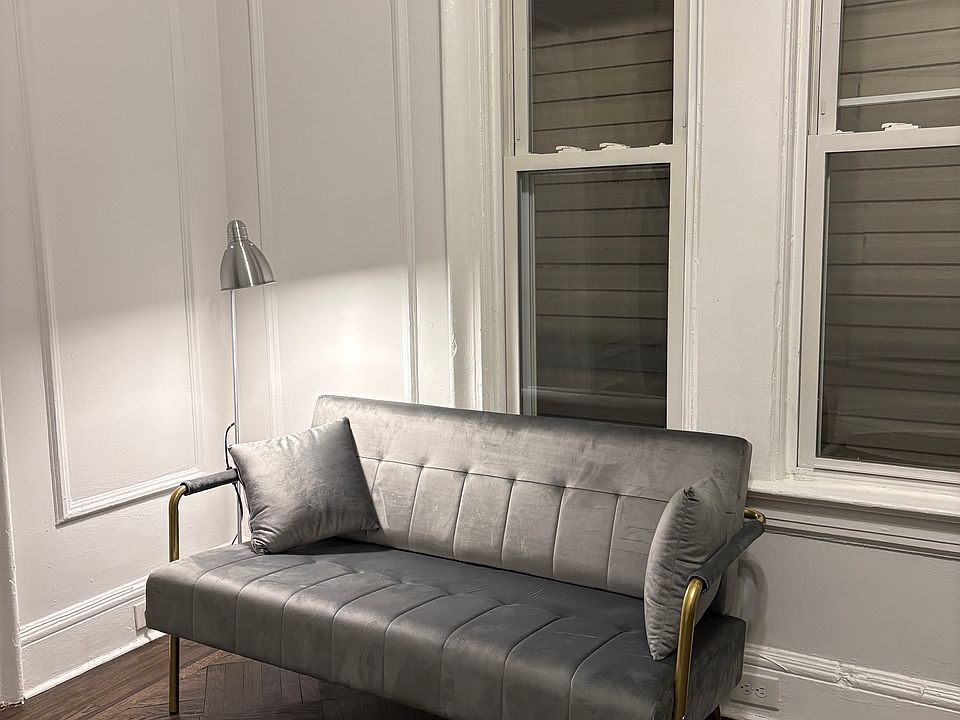 1st image of 603 Garfield Ave Floor 1
