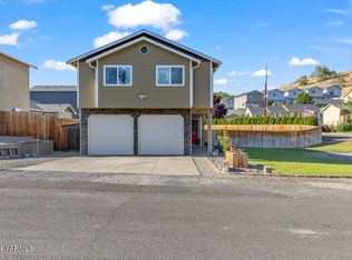 601 W Home Ave, Selah, WA 98942