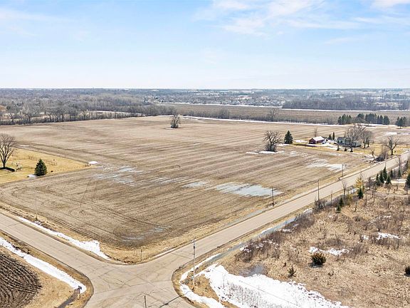 5th image of 9th Street Rd