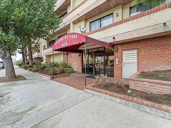 2nd image of 14115 Moorpark St APT 309