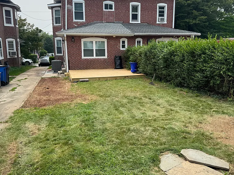 189 Meredith Ave — Photo 30