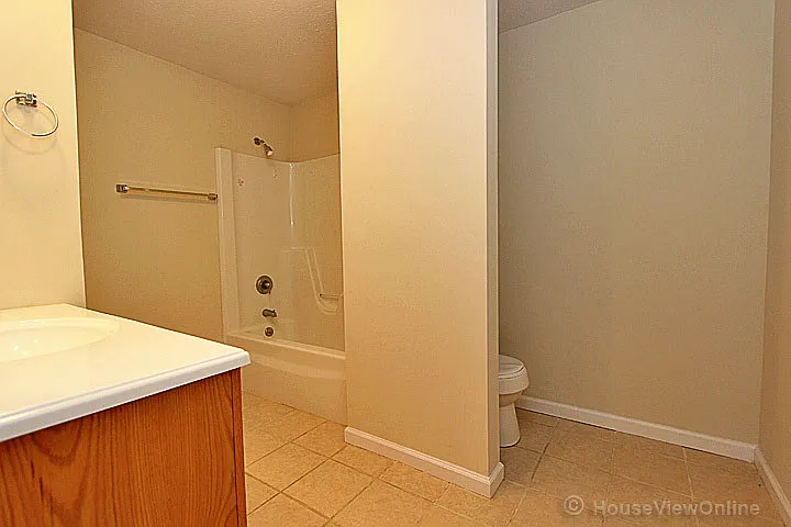 2970 Shamrock Ct — Photo 13