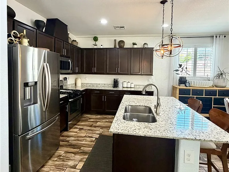 7170 Steubling Glen St — Photo 14
