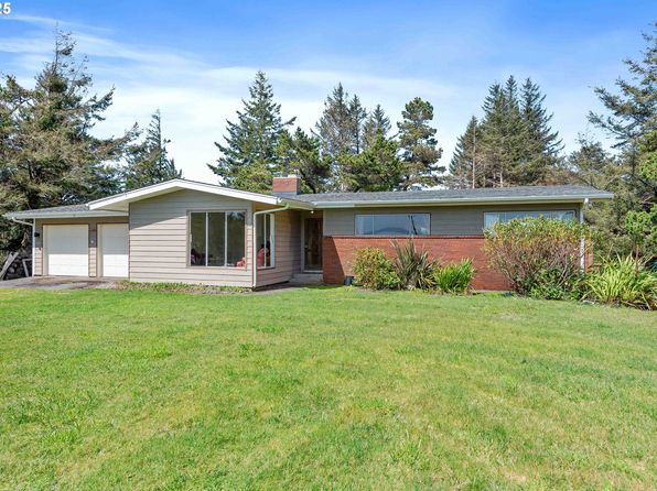 255 Coast Guard Hill Rd, Port Orford, OR 97465