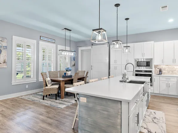 812 Allen Loop Dr, Santa Rosa Beach, FL 32459