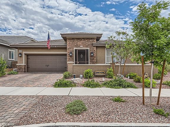 4th image of 637 Cadence Vista Dr