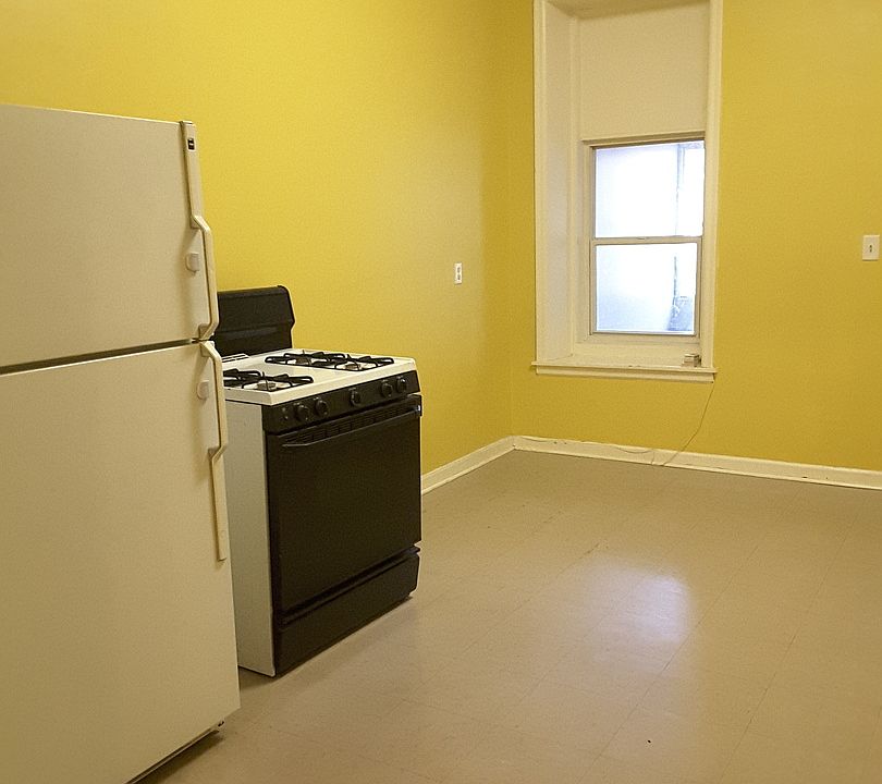 2nd image of 325 Central Ave #2