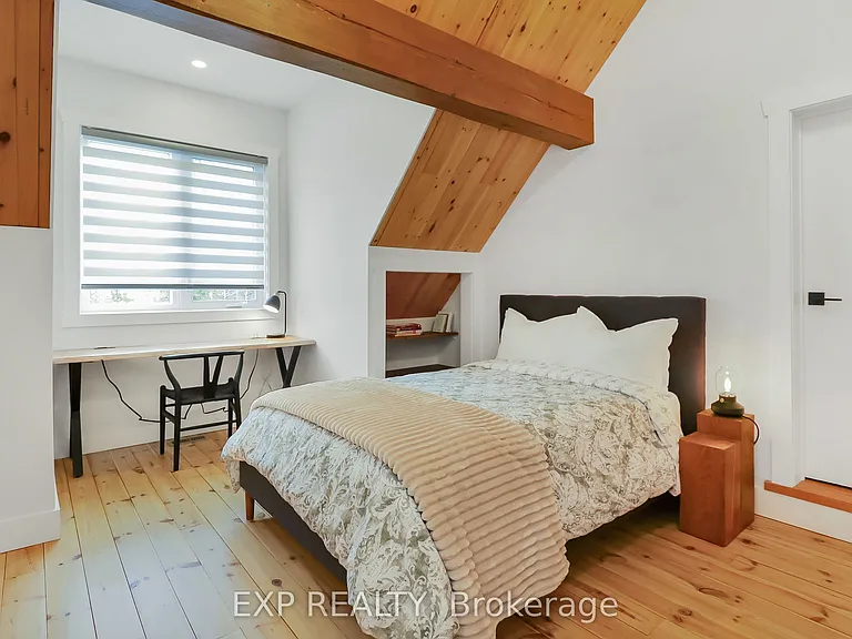 155 Delphi Ln — Photo 19
